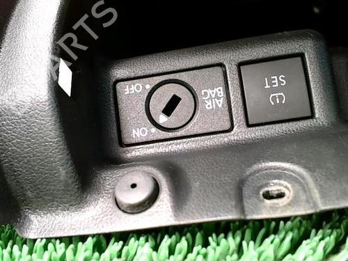 Used Glove box Glove box VW POLO V (6R1, 6C1) 1.6 TDI (90 hp) 22092045 22092045