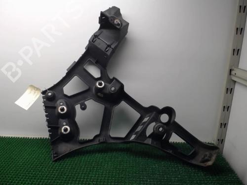 Used Rear bumper bracket Rear bumper bracket RENAULT MEGANE III Hatchback (BZ0/1_, B3_) 1.5 dCi (BZ09, BZ0D, BZ1W, BZ29, BZ14) (110 hp) 22076220 22076220