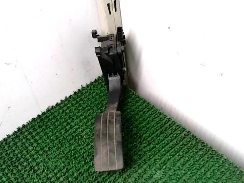 Used Pedal Pedal RENAULT TWINGO III (BCM_, BCA_) 1.0 SCe 70 (71 hp) 22092830 22092830