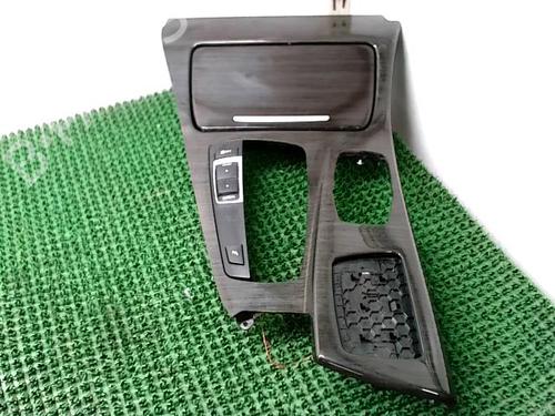 Used Middle console BMW 5 (F10) 525 d (204 hp) 26443438