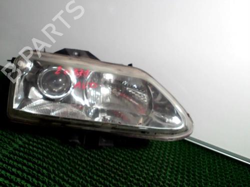 Used Right headlight RENAULT ESPACE III (JE0_) 2.2 dCi (JE0K) (130 hp) 25262108