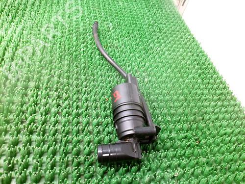 Sprinklervæskepumpe Sprinklervæskepumpe CITROËN C5 III (RD_) 1.6 HDi 115 (RD9HRA, RD9HLA, RD9HL0) (114 hp) 34433122 34433122