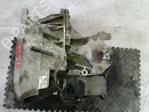 Used Gearbox FORD FIESTA V (JH_, JD_) 1.4 TDCi (68 hp) 22089076
