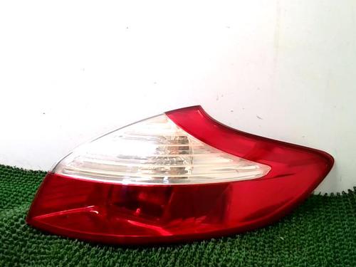 Używane Lampa tylna prawa RENAULT MEGANE III Hatchback (BZ0/1_, B3_) 1.5 dCi (BZ0C) (90 hp) 29986493