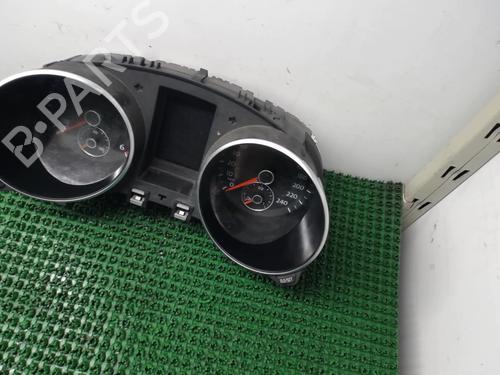 Cockpit VW GOLF VI (5K1) 2.0 TDI (110 hp) 22081868