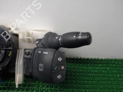 Used Steering column stalk Steering column stalk RENAULT MASTER II Van (FD) 2.5 dCi (FD01, FD0Y, FD21, FD2Y, FD31, FD71, FD7Y, FD81,... (146 hp) 36057016 36057016