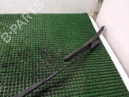 Front windshield wiper arm RENAULT CLIO IV (BH_) 1.5 dCi 75 | BP25262185C143 