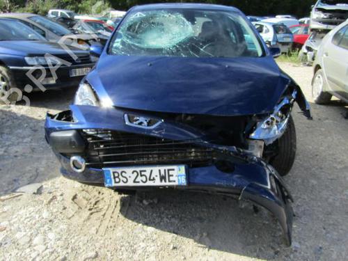 Used Front bumper CITROËN XSARA PICASSO (N68) 2.0 HDi (90 hp) 22086332