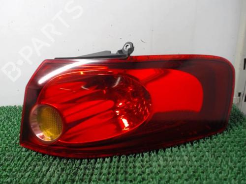 Right taillight FIAT CROMA (194_) 1.9 D Multijet (194AXB1B) | BP22084238C35 