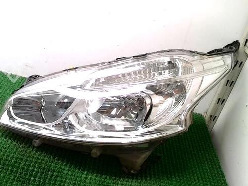 Used Left headlight Left headlight PEUGEOT 208 I (CA_, CC_) 1.4 HDi (68 hp) 29272214 29272214