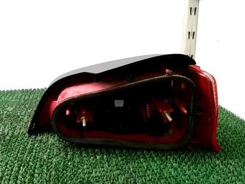 Used Left taillight Left taillight PEUGEOT 106 II (1A_, 1C_) 1.5 D (57 hp) 27633327 27633327