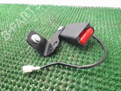 Seat buckle RENAULT KADJAR (HA_, HL_) 1.2 TCe 130 (HLMR) | BP22086714I32