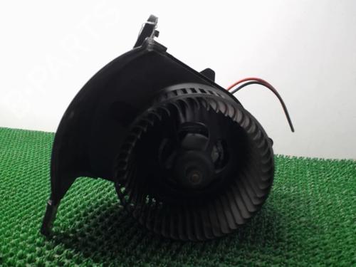 Used Heater blower motor RENAULT SCÉNIC II (JM0/1_) 1.5 dCi (JM02, JM13) (101 hp) 22077504