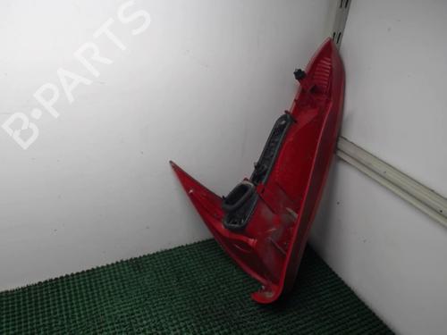 Used Right taillight PEUGEOT 206 SW (2E/K) 1.4 (75 hp) 22085822