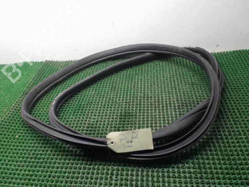 Used Rubber door seal MINI MINI COUNTRYMAN (R60) Cooper SD ALL4 (143 hp) 22079221