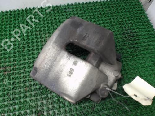 Used Right front brake caliper Right front brake caliper AUDI A1 Sportback (8XA, 8XF) 1.4 TFSI (125 hp) 22086198 22086198