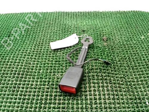 seat-buckle-vw-golf-vii-5g1-bq1-be1-be2-2012-2013-2014-2015-2016-2017-2018-2019-2020-2021-27234892 main image