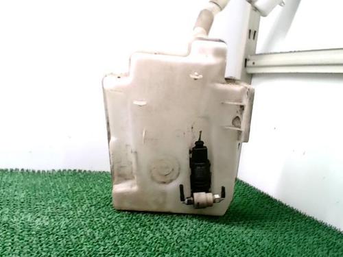 Used Windscreen washer tank VW GOLF VI (5K1) 1.6 TDI (105 hp) 22090816