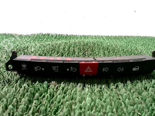 Warning switch FIAT 500L (351_, 352_) 1.4 (199LYB1B) | BP27809119I22 - Image 2