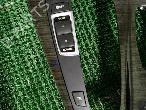 Used Middle console Middle console BMW 5 (F10) 525 d (204 hp) 26443438 26443438