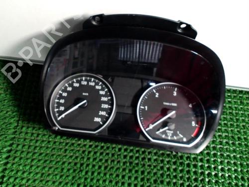 Used Instrument cluster Instrument cluster BMW 1 (E87) 120 d (177 hp) 22083018 22083018