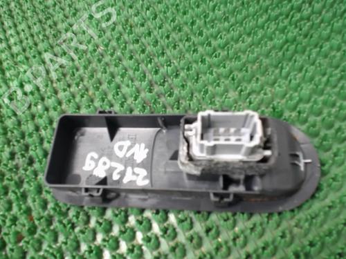 Used Right front window switch Right front window switch RENAULT SCÉNIC II (JM0/1_) 1.6 (JM0C, JM0J, JM1B) (113 hp) 22080737 22080737