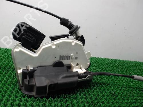 Used Front right lock Front right lock VW SHARAN (7N1, 7N2) 2.0 TDI (140 hp) 22082700 22082700