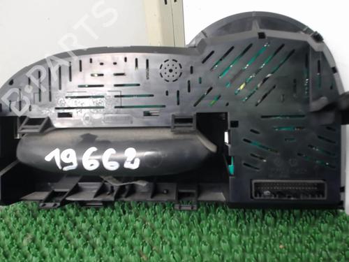 Used Instrument cluster RENAULT TWINGO II (CN0_) 1.5 dCi (CN0E) (64 hp) 22081963