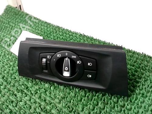 Used Headlight switch BMW 3 (E90) 318 d (143 hp) 24951768