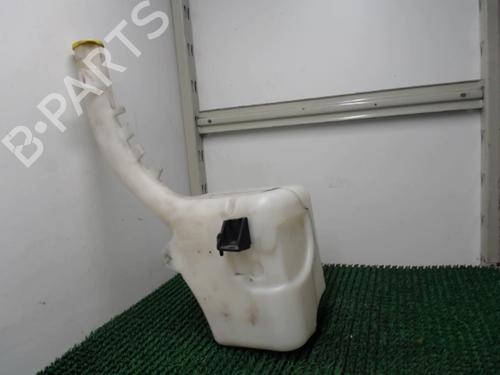 Used Windscreen washer tank FORD FIESTA V (JH_, JD_) 1.4 TDCi (68 hp) 22084524