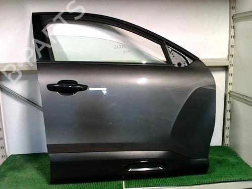 Używane Klamka zewnętrzna drzwi przednich prawych CITROËN C4 III (BA_, BB_, BC_) BLUEHDI 110 (BBYHSA) (110 hp) 30603378