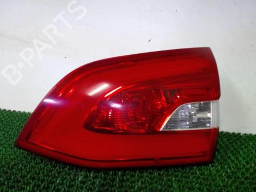 Used Right tailgate light PEUGEOT 308 SW II (LC_, LJ_, LR_, LX_, L4_) 1.6 BlueHDi 100 (99 hp) 20875409