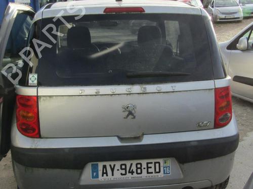 Used Parts PEUGEOT 1007 (KM_) 1.4 (75 hp) 4282920