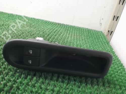 Used Left front window switch Left front window switch RENAULT TWINGO II (CN0_) 1.5 dCi (CN0E) (64 hp) 22086772 22086772