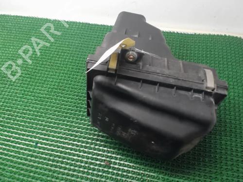 Used Air filter box OPEL AGILA (A) (H00) 1.2 16V (F68) (75 hp) 22077006