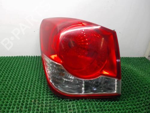 Used Left taillight CHEVROLET CRUZE (J300) 2.0 CDI (163 hp) 22084100