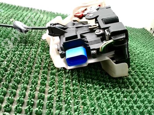 front-right-lock-vw-golf-v-1k1-19-tdi-2003-2004-2005-2006-2007-2008-2009-2010-22092507 main image