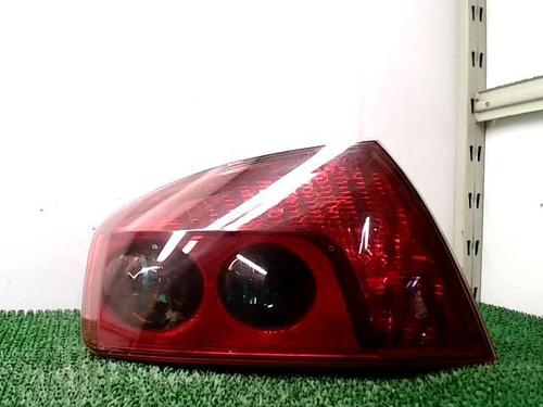Used Left taillight PEUGEOT 407 (6D_) 1.6 HDi 110 (6D9HZC, 6D9HYC) (109 hp) 20876212