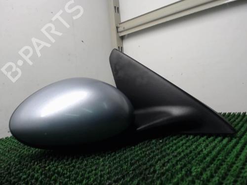 Used Right mirror Right mirror 22080129 22080129