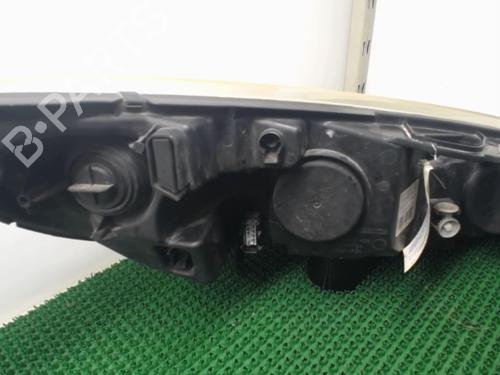 Used Left headlight Left headlight PEUGEOT 407 SW (6E_, 6D_) 2.0 HDi 135 (136 hp) 22076891 22076891