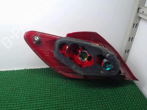 Right taillight PEUGEOT 307 (3A/C) 1.6 HDi | BP20877747C35 