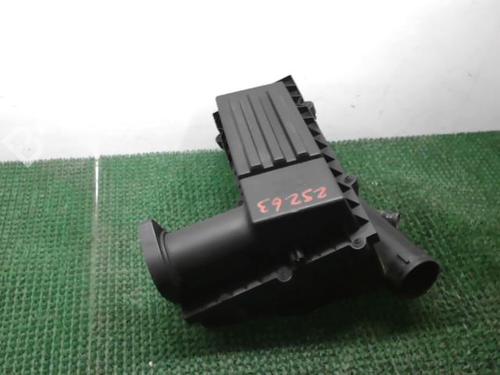 Used Air filter box AUDI A3 (8P1) 1.9 TDI (105 hp) 25433151