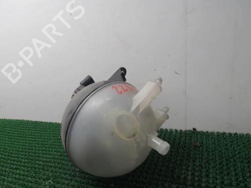Used Expansion tank MERCEDES-BENZ B-CLASS Sports Tourer (W245) B 180 CDI (245.207) (109 hp) 22085479