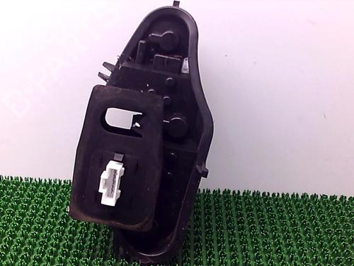 Used Lamp holder Lamp holder CITROËN C3 II (SC_) 1.4 HDi 70 (SC8HZC, SC8HR0, SC8HP4) (68 hp) 22075889 22075889