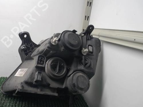 Used Right headlight Right headlight OPEL MERIVA A MPV (X03) 1.7 CDTI (E75) (100 hp) 22081848 22081848