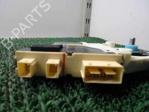 Used Right front window motor CITROËN C4 I (LC_) 1.6 HDi (109 hp) 22081974