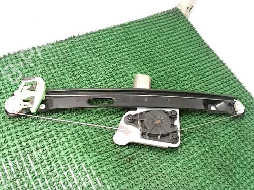 Rear left window mechanism BMW 3 (E90) 320 i | BP22089426C24 