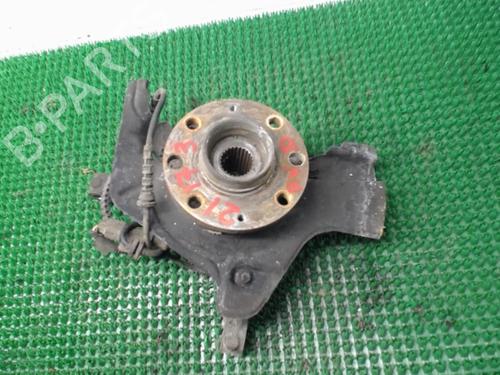 Used Right front steering knuckle Right front steering knuckle FIAT GRANDE PUNTO (199_) 1.3 D Multijet (199.AXD11, 199.AXD1A, 199.AXD1B,... (90 hp) 22083083 22083083