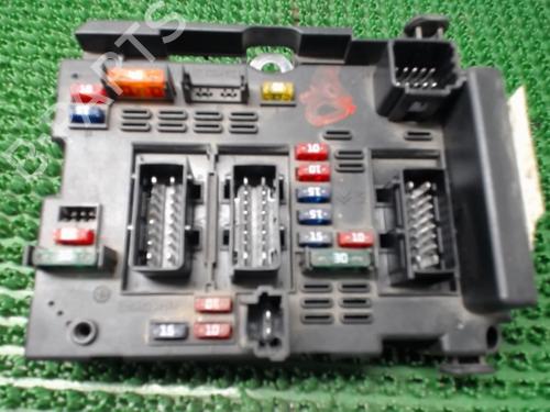 Used Fuse box PEUGEOT 307 Break (3E) 2.0 HDI 110 (107 hp) 22077958