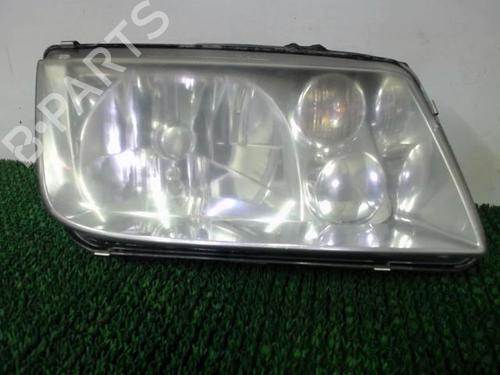 Used Right headlight Right headlight VW BORA I (1J2) 1.9 TDI (130 hp) 20875333 20875333